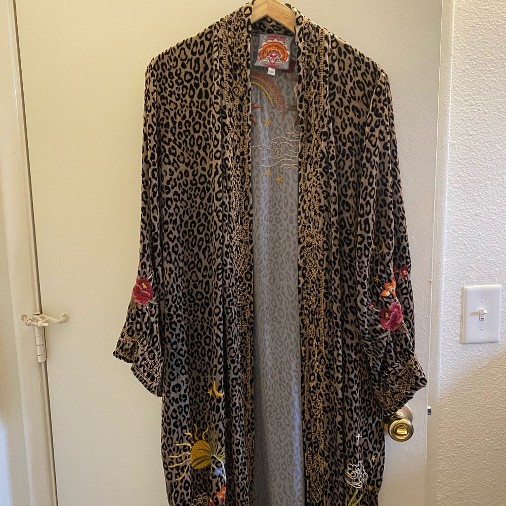 Johnny was long kimono